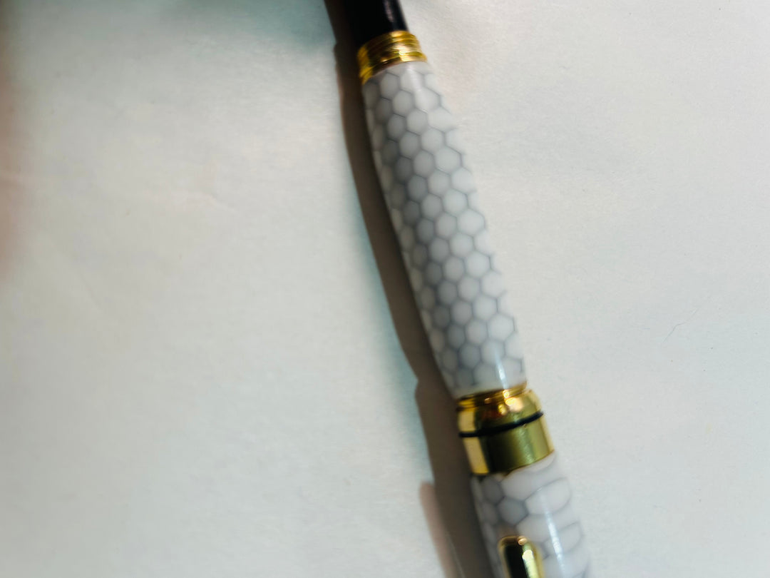 Pen Fountain White Honeycomb Acrylic with Cap Two Tone Gold with Black Trim Hardware