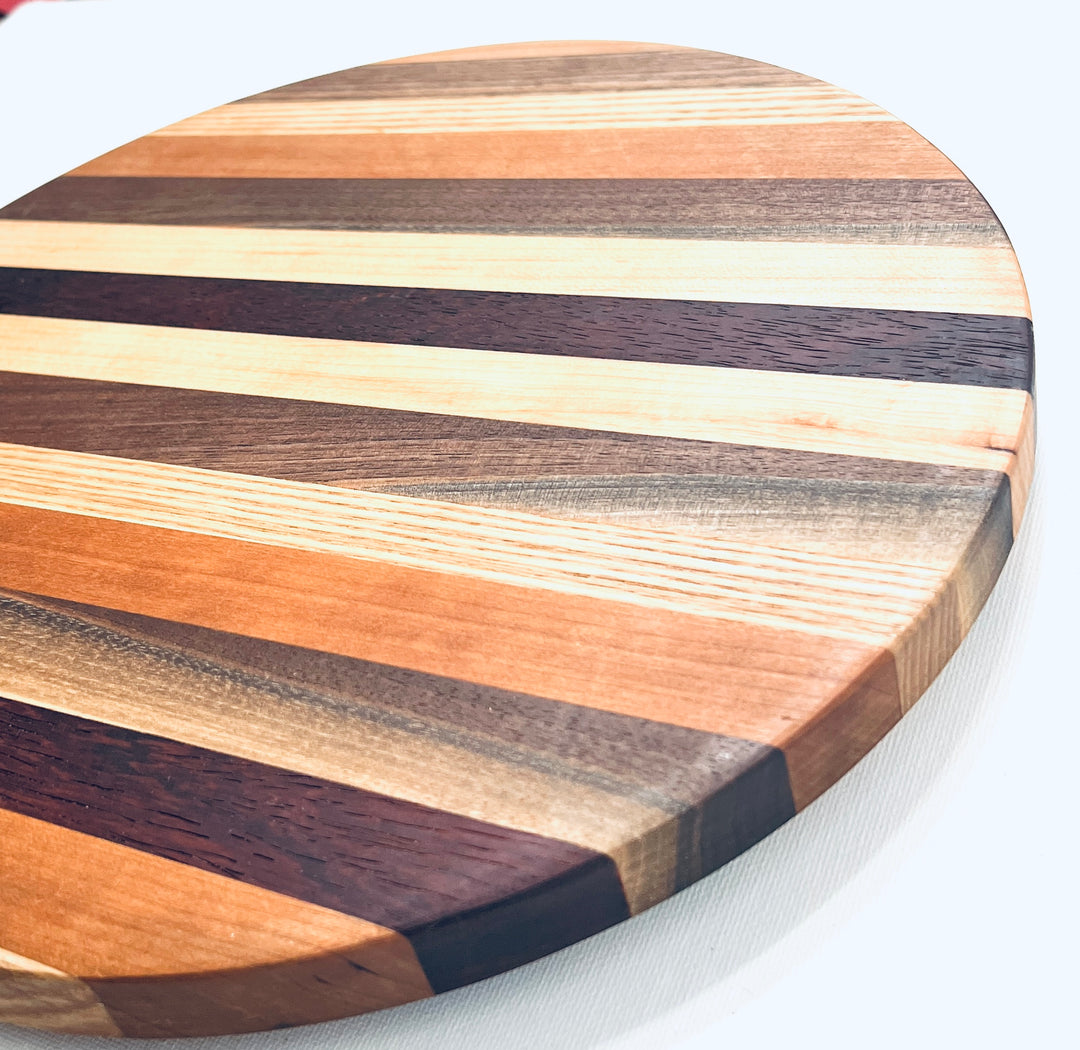 Lovely Round Circle Stripe Edge Grain Cutting Board