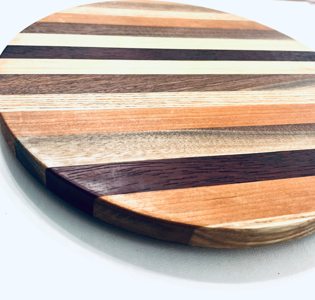 Lovely Round Circle Stripe Edge Grain Cutting Board